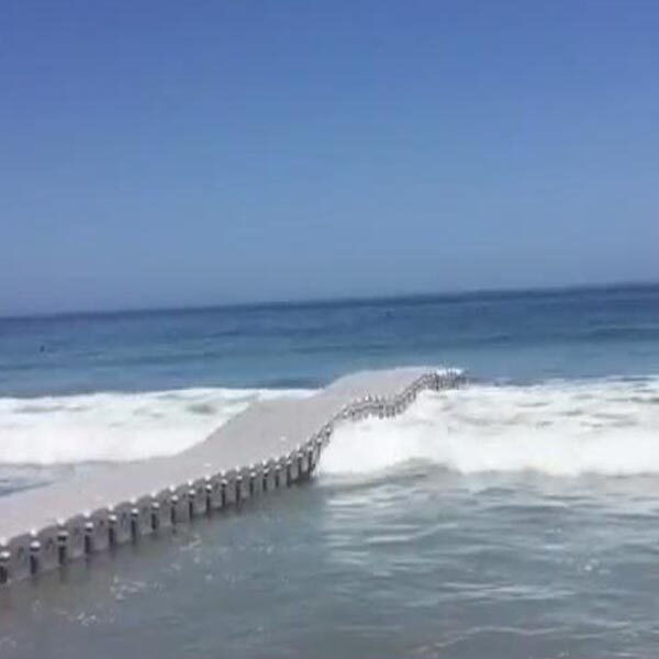 altwater-resistant HDPE crossbeams for floating docks with 50-year corrosion-free guarantee