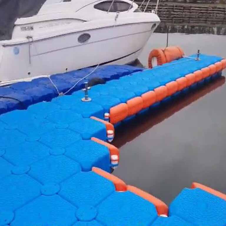 Superyacht Maintenance Dock Fire-suppression-yacht-service-platform