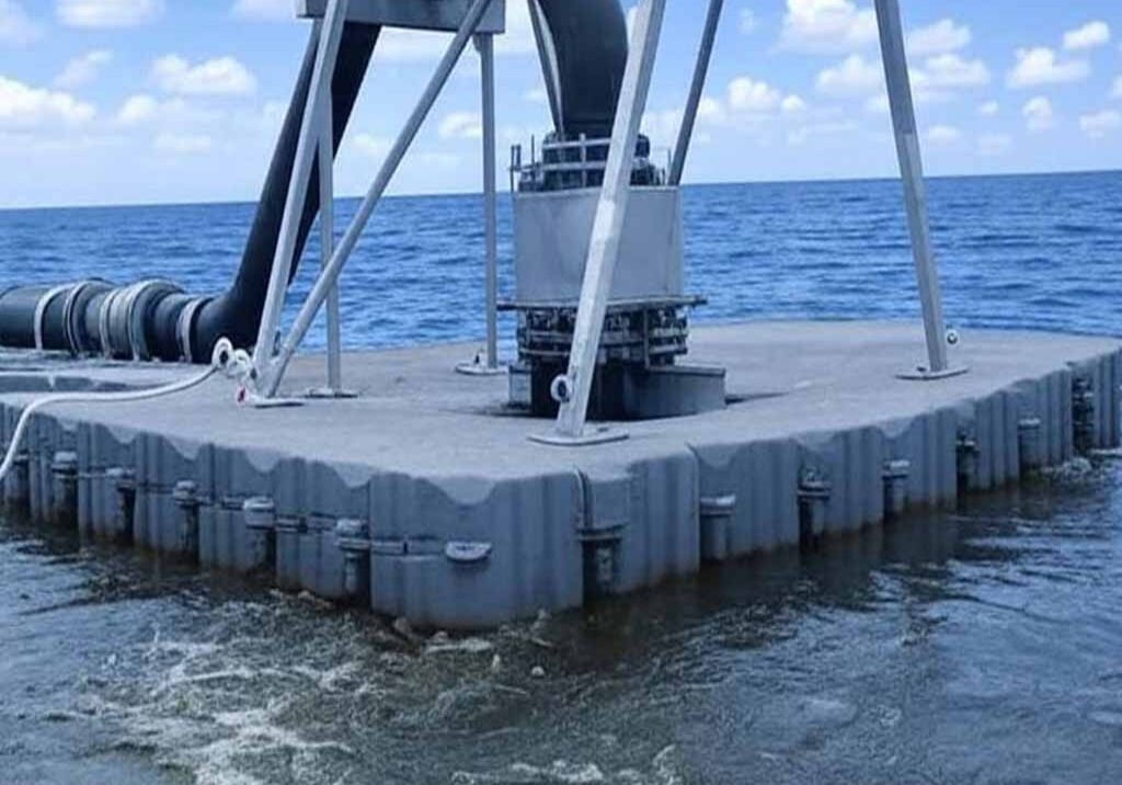 industrial-floating-platform-customization Customized HDPE Dock Blocks for Aquaculture & Industrial Platforms